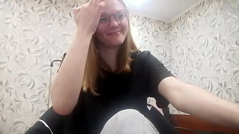 Snapshot of chauknispel chatting on May 2026 10:36:01 PM Olivia online show from May 2026 10:36:01 PM