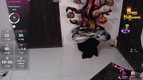 CHAYLA VICTORIA RUIZ  online show from October 2025 11:07:01 PM