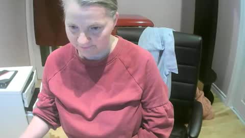 chealsiek online show from October 2025 11:30:01 AM