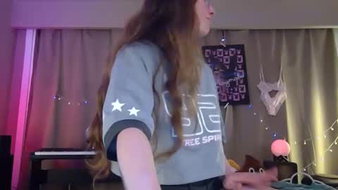 CheekyNightOwl online show from April 2026 02:03:01 AM