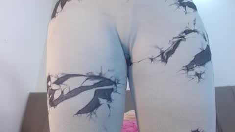 Cherlyn online show from December 2024 04:28:01 PM