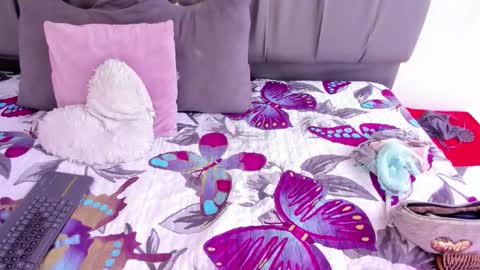 Cherlyn online show from December 2025 04:14:01 PM