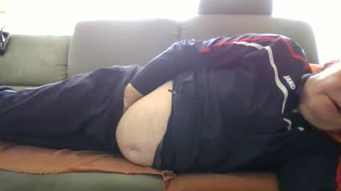 Tom online show from October 2025 10:25:01 AM