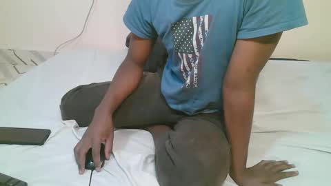 chekyboys_ online show from October 2025 06:25:01 AM