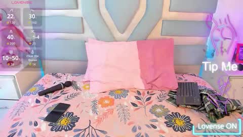 Snapshot of chel_18 chatting on October 2025 08:02:02 PM chel online show from October 2025 08:02:02 PM