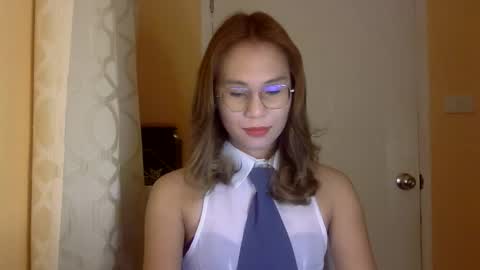 chelly4u69 online show from November 2025 04:37:01 AM