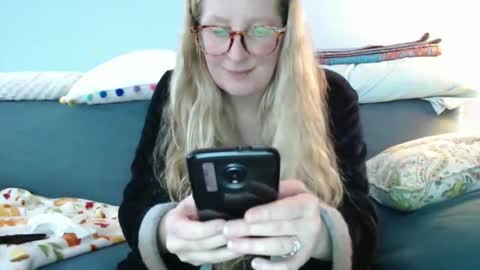 Chelsea online show from February 2025 07:40:02 PM