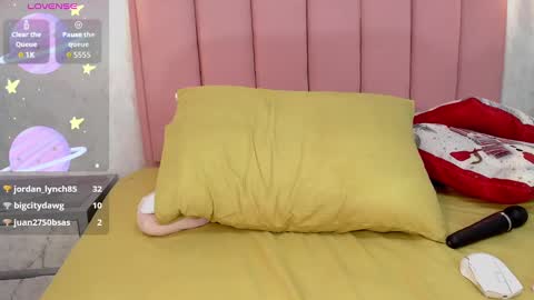 Camila  online show from December 2024 07:05:01 AM