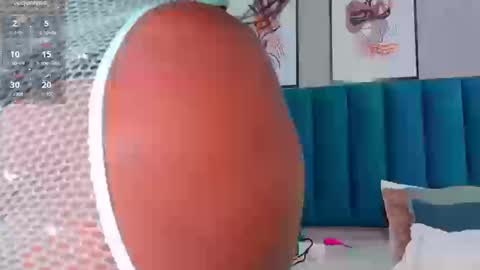 Snapshot of cheneelllorens chatting on September 2025 08:42:02 PM online show from September 2025 08:42:02 PM