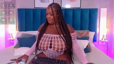 Snapshot of cheneelllorens chatting on September 2025 08:36:02 PM online show from September 2025 08:36:02 PM