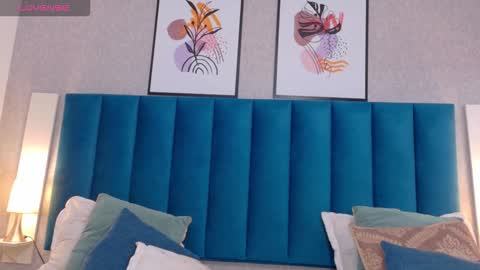 Snapshot of cheneelllorens chatting on October 2025 07:23:01 PM online show from October 2025 07:23:01 PM