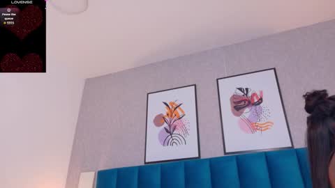 Snapshot of cheneelllorens chatting on November 2025 07:57:02 PM online show from November 2025 07:57:02 PM