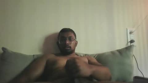 chennaibull1011 online show from April 2026 11:33:01 AM