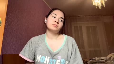 Dina online show from April 2026 03:43:01 PM