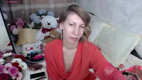 Adriana online show from November 2025 09:01:01 AM