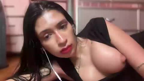 cherliecarmen online show from January 2025 03:49:01 PM