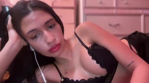 cherliecarmen online show from March 2025 07:59:02 PM