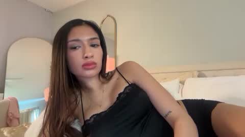 Snapshot of cherliecarmen chatting on April 2026 07:49:01 PM cherliecarmen online show from April 2026 07:49:01 PM