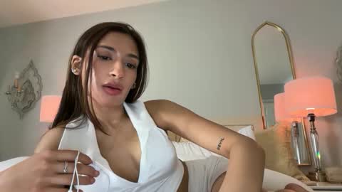 Snapshot of cherliecarmen chatting on May 2026 06:58:01 PM cherliecarmen online show from May 2026 06:58:01 PM
