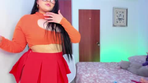 cherries_and_wine_ online show from January 2025 08:01:01 PM