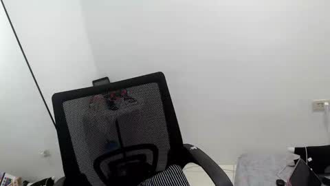 kris online show from October 2025 09:06:02 AM