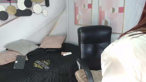 Snapshot of cherry_gh1 chatting on February 2025 02:08:02 AM cherry online show from February 2025 02:08:02 AM