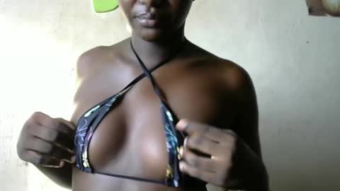 Snapshot of cherry_kissxx chatting on February 2026 07:56:02 AM Ruth online show from February 2026 07:56:02 AM
