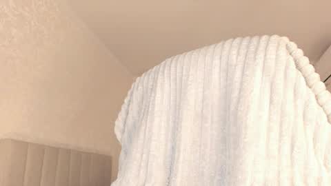 misaki  online show from February 2025 12:13:01 PM