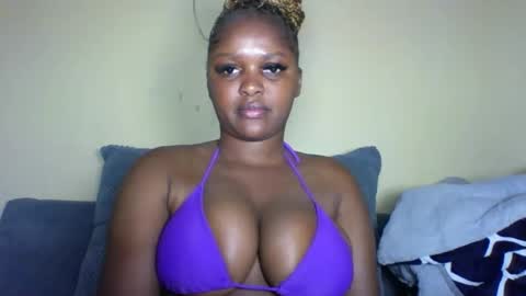 cherry_mufinn online show from January 2026 06:59:02 AM