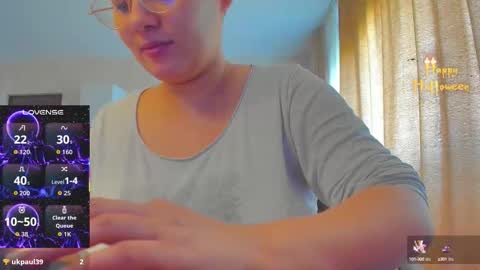 mayra online show from October 2025 07:31:02 AM