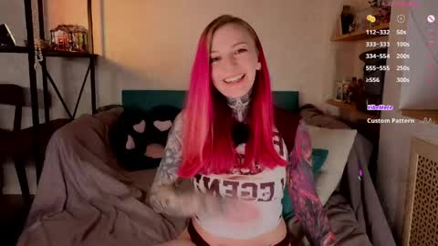 Roxy online show from April 2026 09:18:02 PM