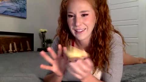 Snapshot of cherry_sinn chatting on May 2026 03:12:01 AM cherry sin online show from May 2026 03:12:01 AM