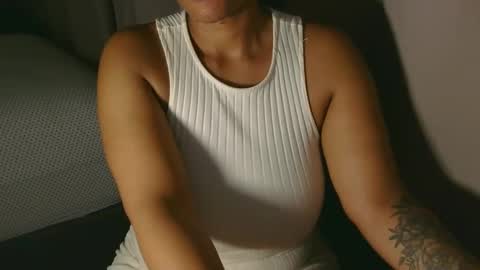 Snapshot of cherrybabexx chatting on February 2025 03:12:02 PM Cherrybabe online show from February 2025 03:12:02 PM