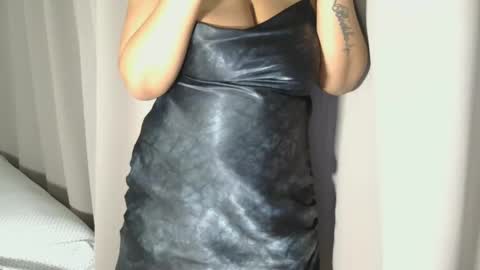 Snapshot of cherrybabexx chatting on February 2025 02:16:01 PM Cherrybabe online show from February 2025 02:16:01 PM