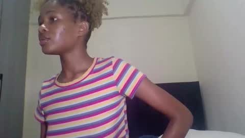 Cherryblossom2002 online show from March 2026 04:09:01 PM