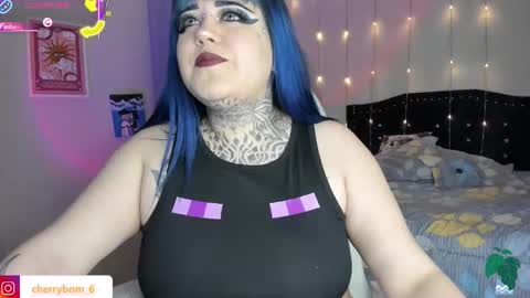  dayis independent model  online show from February 2026 02:43:01 AM