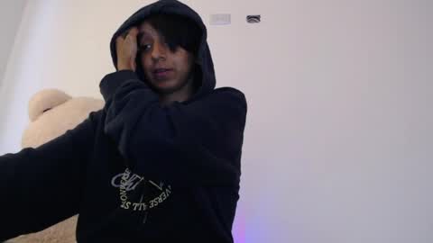 cherrybombsweet online show from May 2026 09:19:01 PM