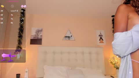 Snapshot of cherrybr_ chatting on January 2025 07:17:02 PM Cherry Lady online show from January 2025 07:17:02 PM