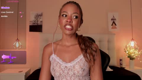 Snapshot of cherrybr_ chatting on February 2025 12:07:01 AM Cherry Lady online show from February 2025 12:07:01 AM