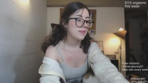 Sarah Prez online show from May 2026 06:43:02 AM
