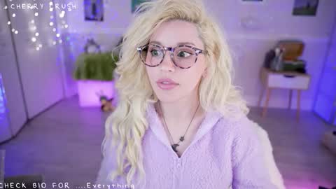 Cherry Crush  online show from February 2026 07:12:01 PM