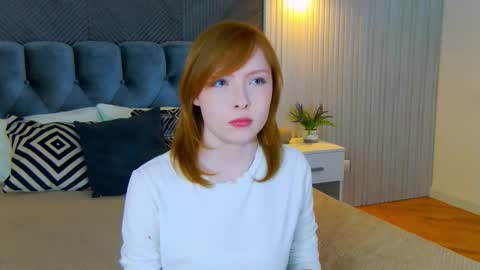cherrycrushlove online show from March 2026 08:19:01 AM