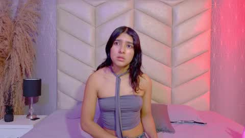 Snapshot of cherrydollxx chatting on September 2025 11:59:01 AM C H E R R Y online show from September 2025 11:59:01 AM