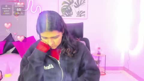 Snapshot of cherrydollxx chatting on October 2025 11:41:02 AM C H E R R Y online show from October 2025 11:41:02 AM