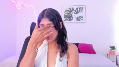 Snapshot of cherrydollxx chatting on October 2025 12:05:02 PM C H E R R Y online show from October 2025 12:05:02 PM