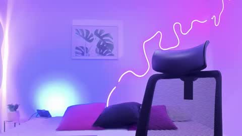 Snapshot of cherrydollxx chatting on November 2025 11:53:01 AM C H E R R Y online show from November 2025 11:53:01 AM