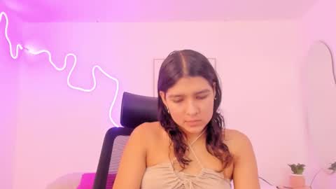 Snapshot of cherrydollxx chatting on November 2025 11:58:01 AM C H E R R Y online show from November 2025 11:58:01 AM