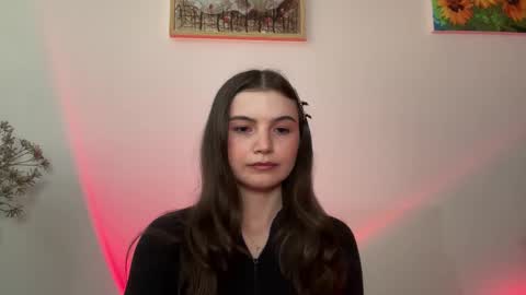 Lina online show from May 2026 02:31:01 AM