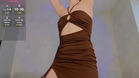 Lysia online show from September 2025 05:55:02 AM