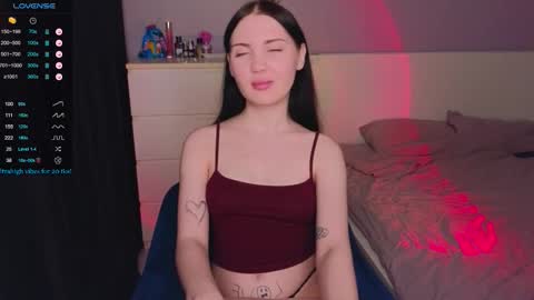 Katrine online show from October 2025 10:32:02 PM